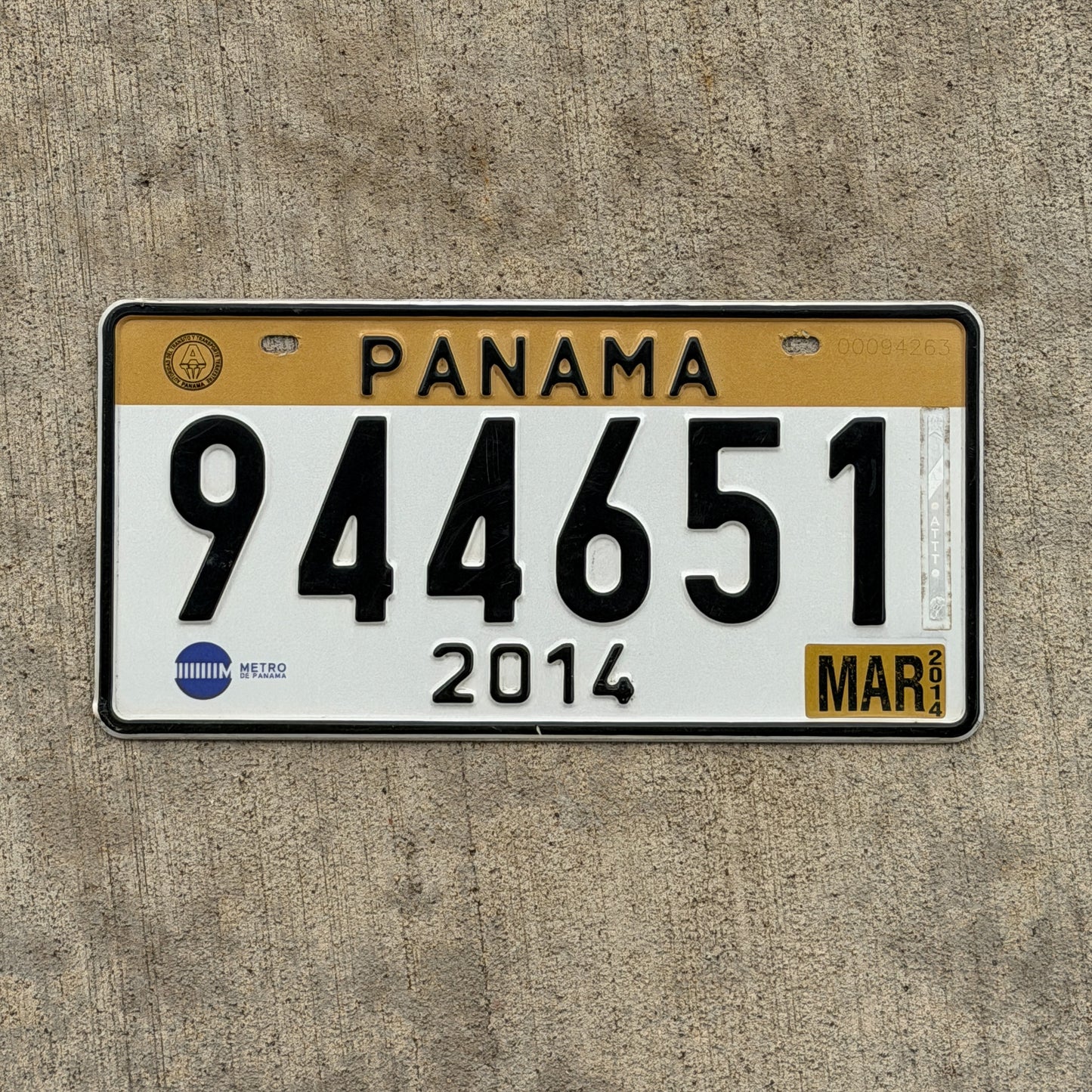 Photo of a 2014 Panama License Plate Auto Tag Garage Decor Vintage 944 651 with original patina