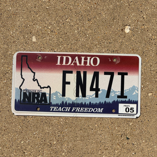 Photo of a 2015 Idaho Graphic / Specialty License Plate Auto Tag Garage Decor Vintage Friends of NRA Teach Freedom FN 47 I