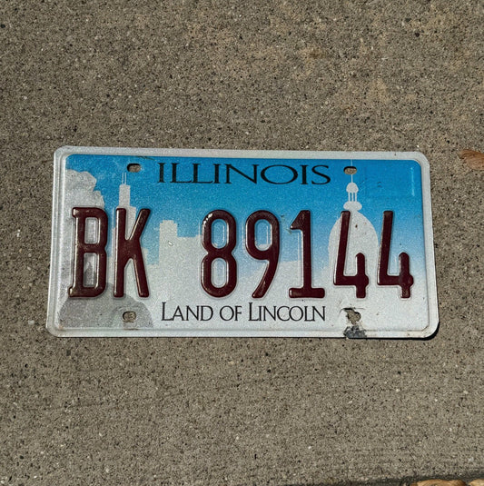 Photo of a 2017 Illinois License Plate Auto Tag Garage Decor Vintage BK 89144