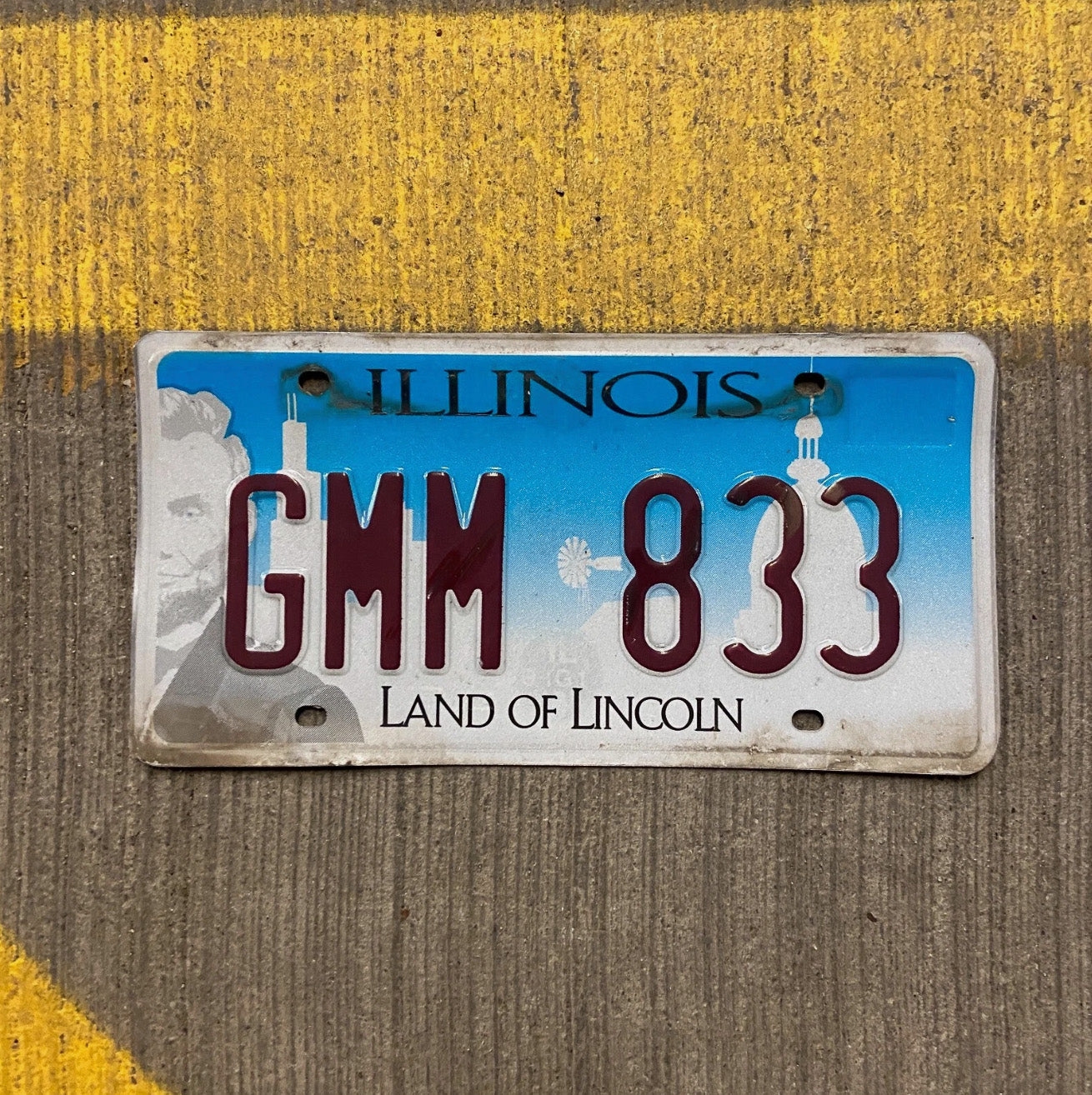 Photo of a 2017 Illinois License Plate Auto Tag Garage Decor Vintage GMM 833