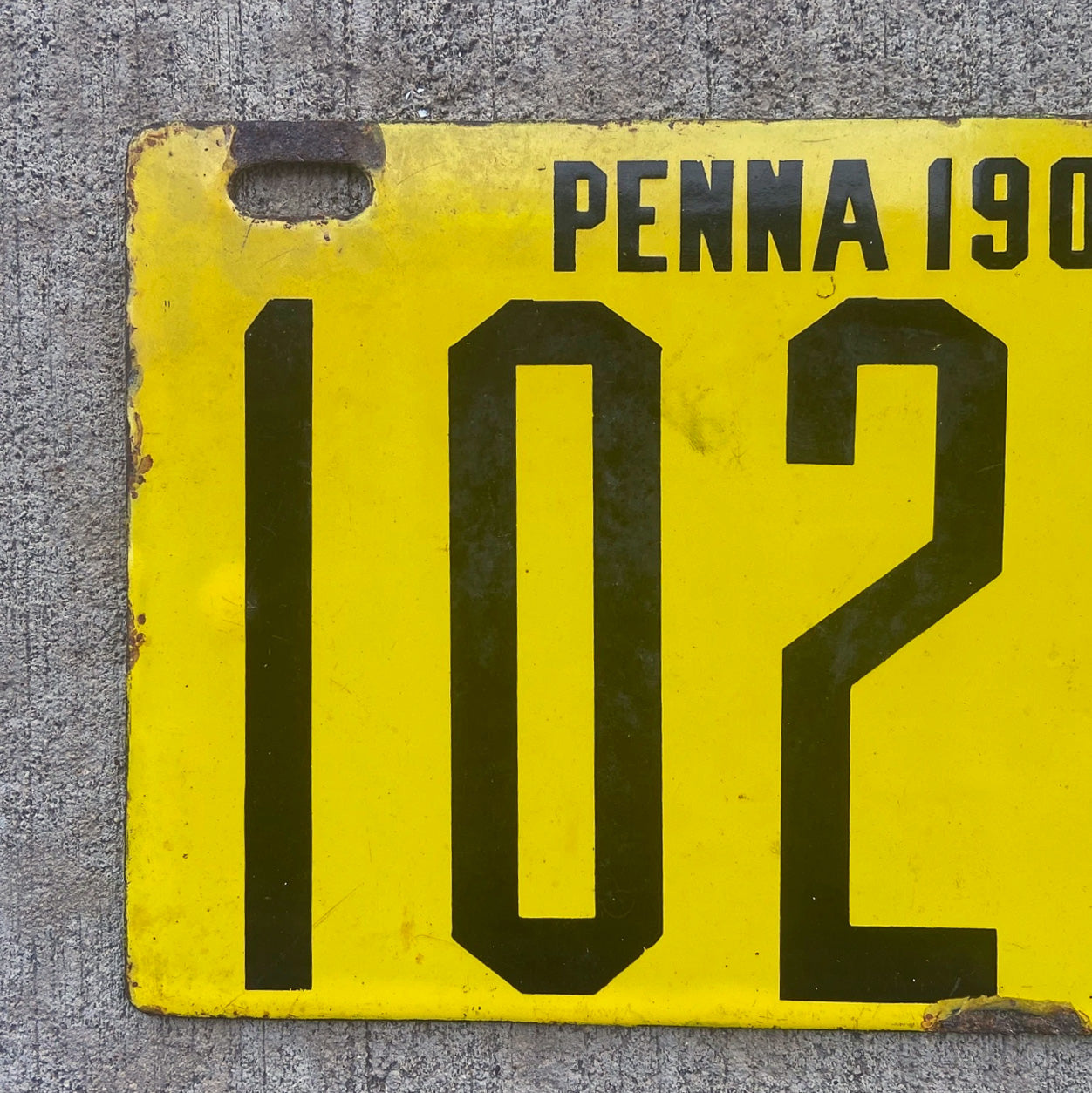 1908 Pennsylvania Porcelain License Plate Auto Tag 10231