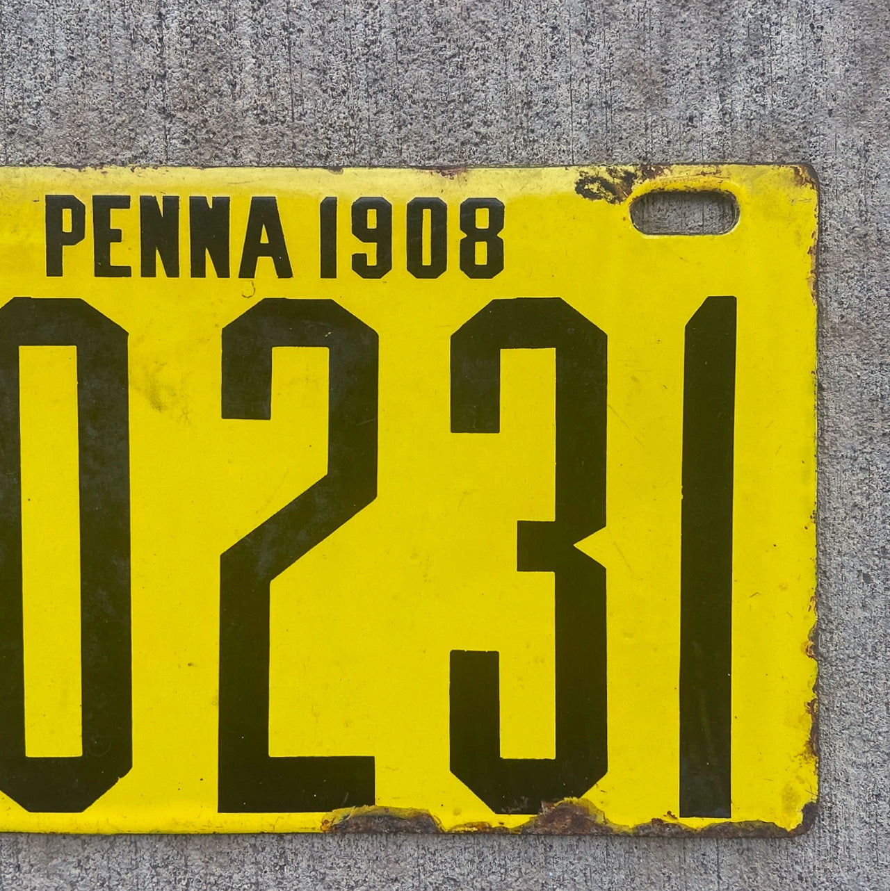 1908 Pennsylvania Porcelain License Plate Auto Tag 10231