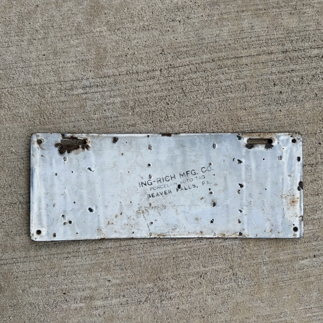 1914 Massachusetts Porcelain Dealer License Plate Auto Tag 0 338 C