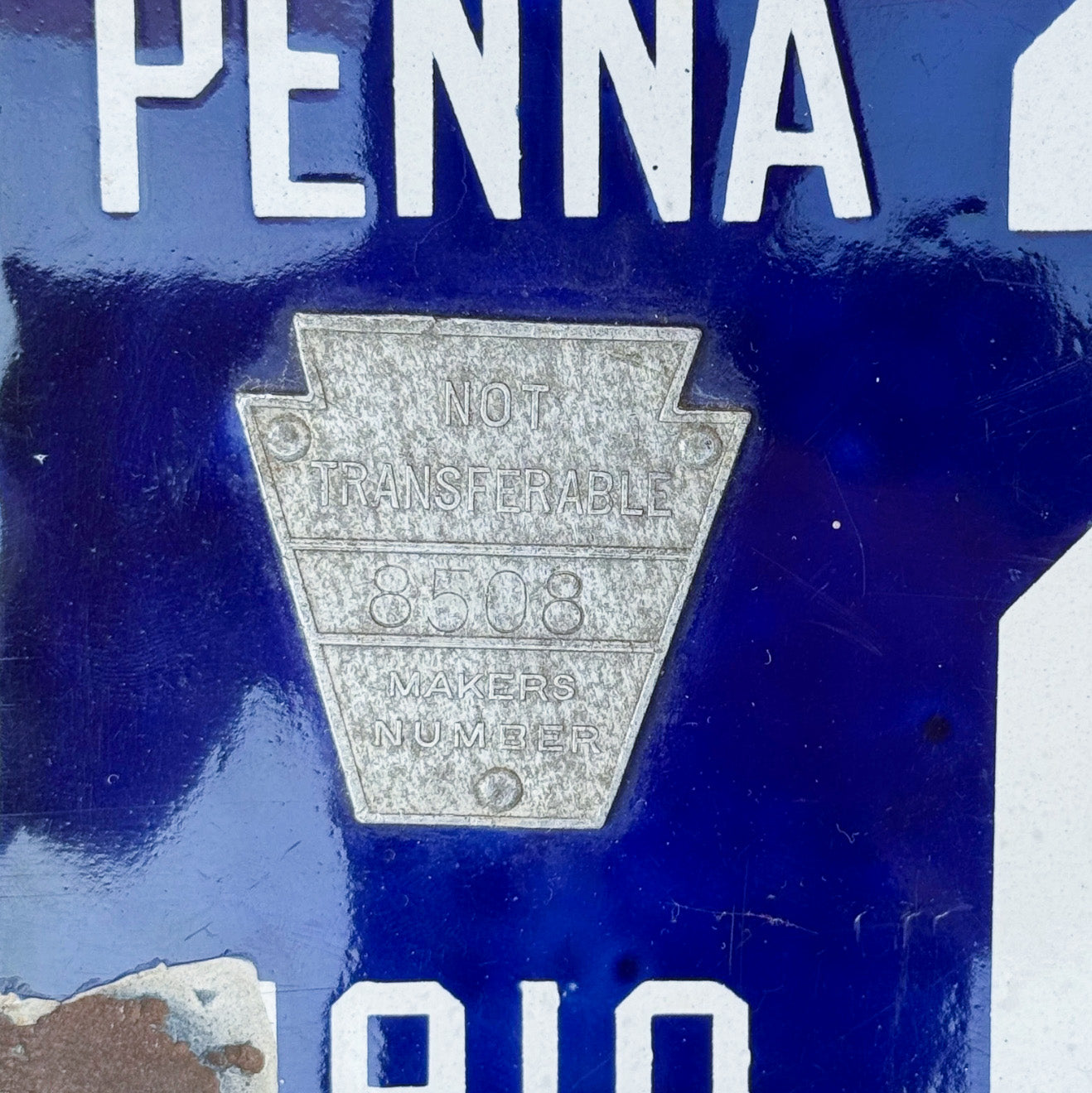 1910 Pennsylvania Porcelain License Plate Auto Tag Repeat Repeating 24448