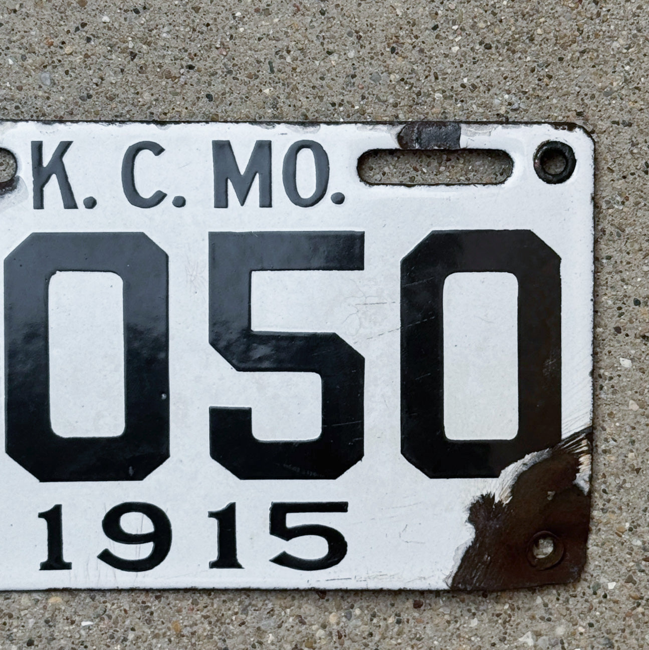 1915 Kansas City Missouri Porcelain License Plate Auto Tag 4050