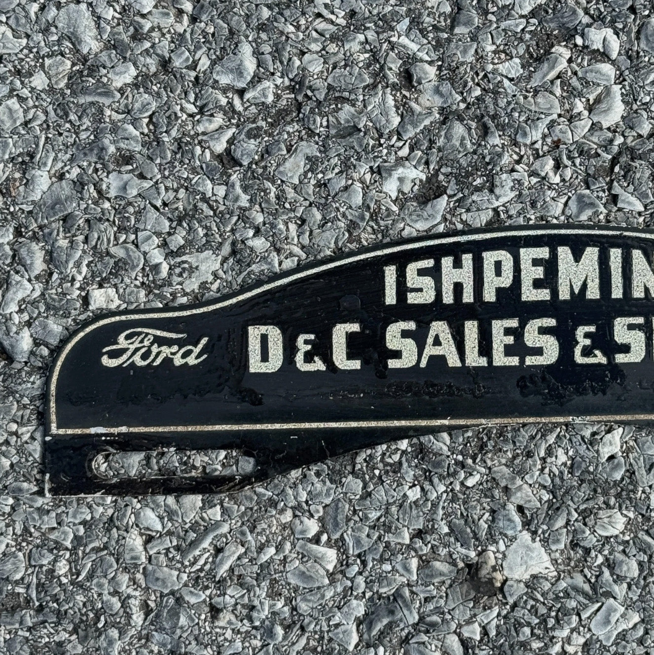 1950 Era Ishpeming Michigan License Plate Topper Auto Ford Dealer Smaltz Paint