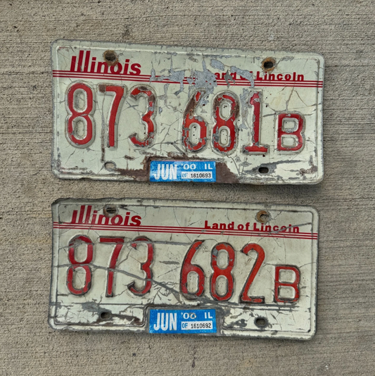 1985 Illinois Truck License Plate Auto Tag Consecutive 873 681 B and 873 682 B