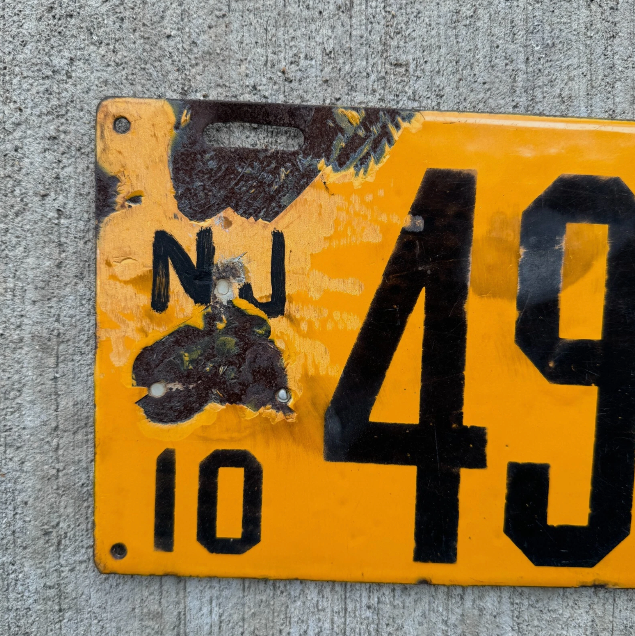 1910 New Jersey Porcelain License Plate Auto Tag 4 Digit 4906