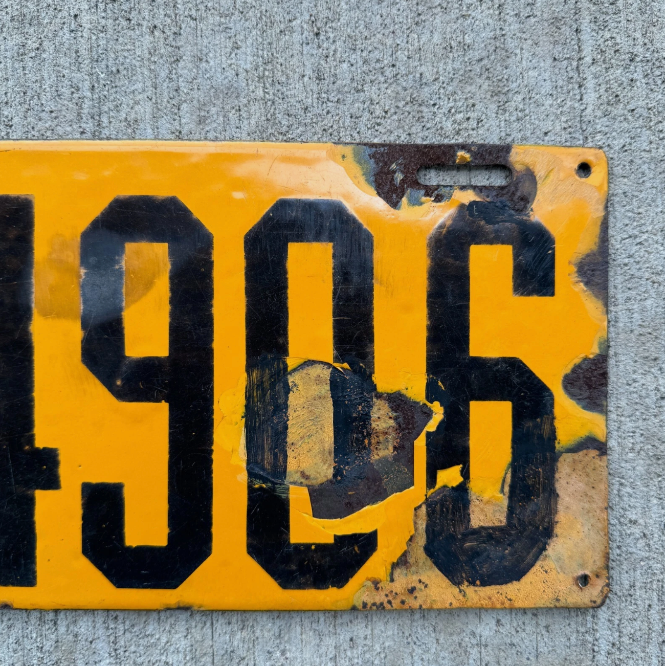 1910 New Jersey Porcelain License Plate Auto Tag 4 Digit 4906