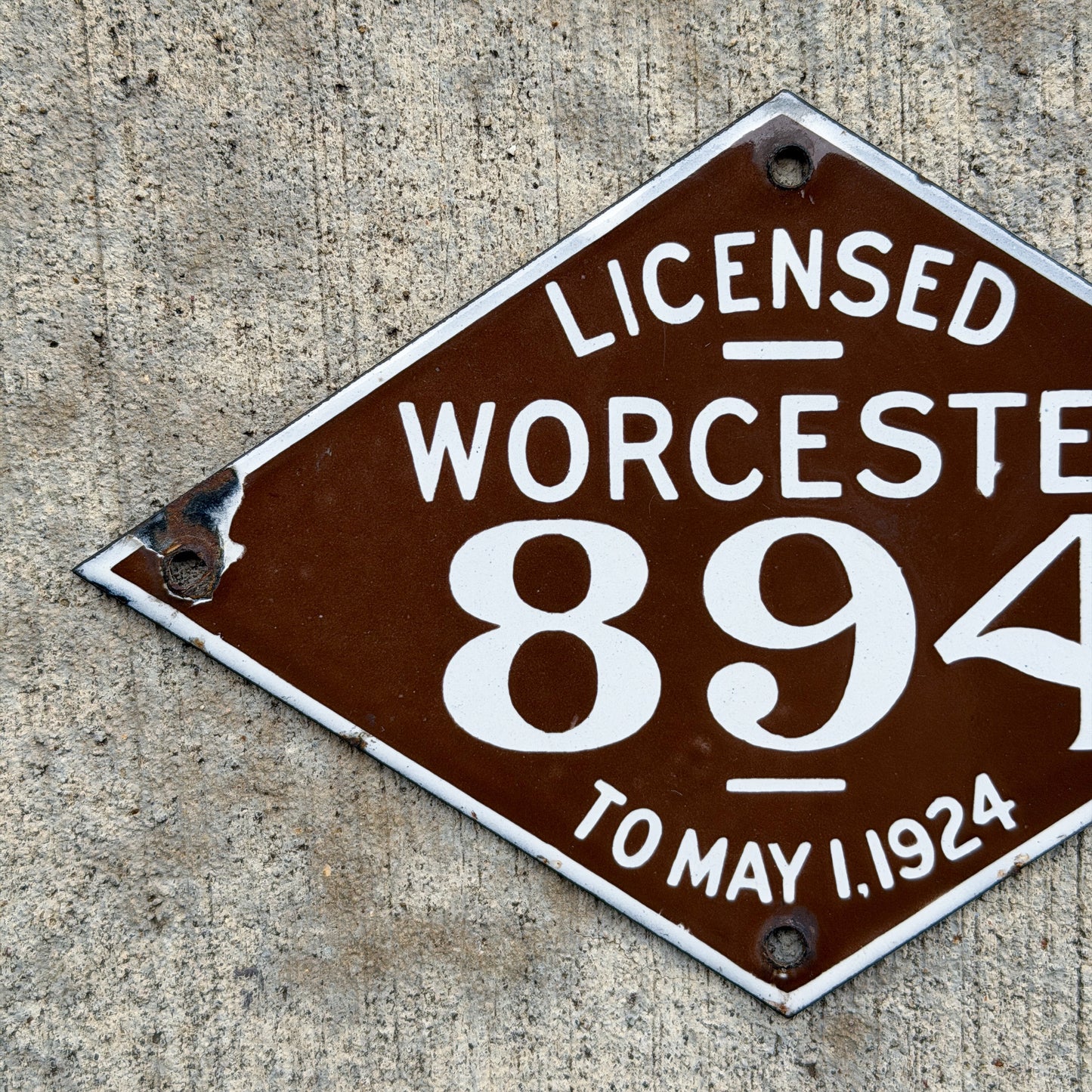 1924 Worcester Massachusetts Porcelain City License Plate Auto Tag High Quality 894