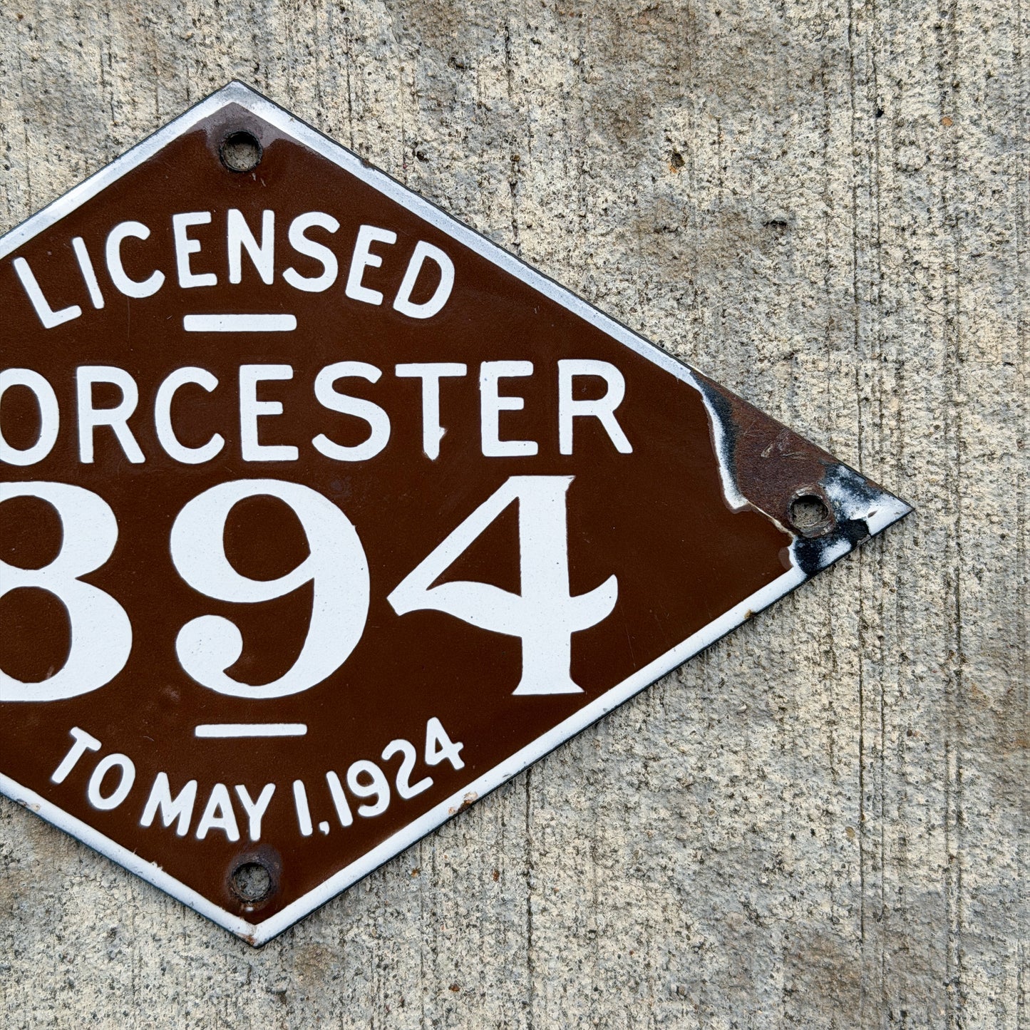 1924 Worcester Massachusetts Porcelain City License Plate Auto Tag High Quality 894