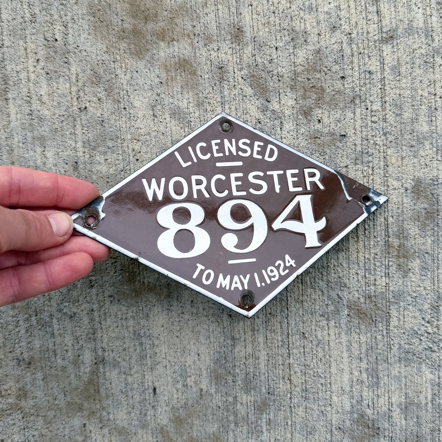1924 Worcester Massachusetts Porcelain City License Plate Auto Tag High Quality 894
