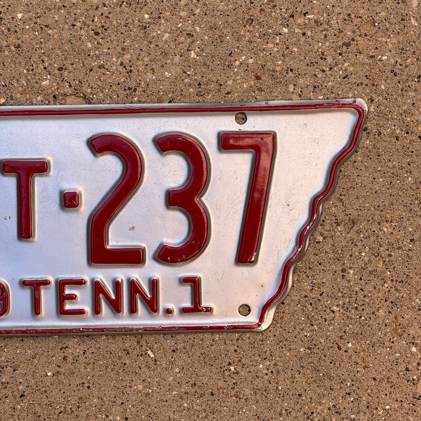 1939 Tennessee Truck License Plate Auto Tag State Shape 22 T 237
