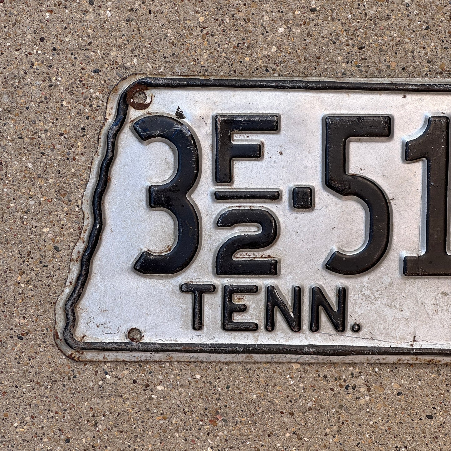 1950 Tennessee Farm License Plate Auto Tag State Shape 3 F2 5139