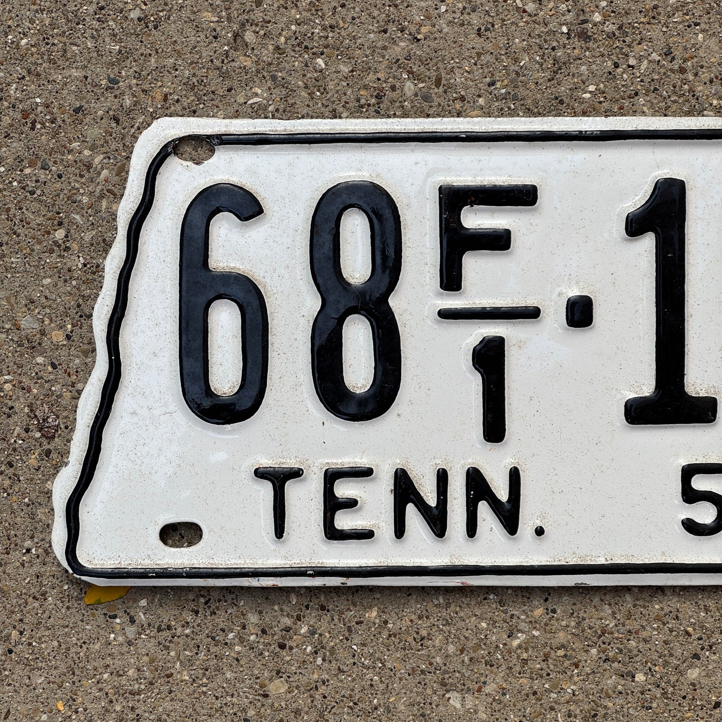 1952 Tennessee Farm License Plate Auto Tag State Shape 68 F1 151