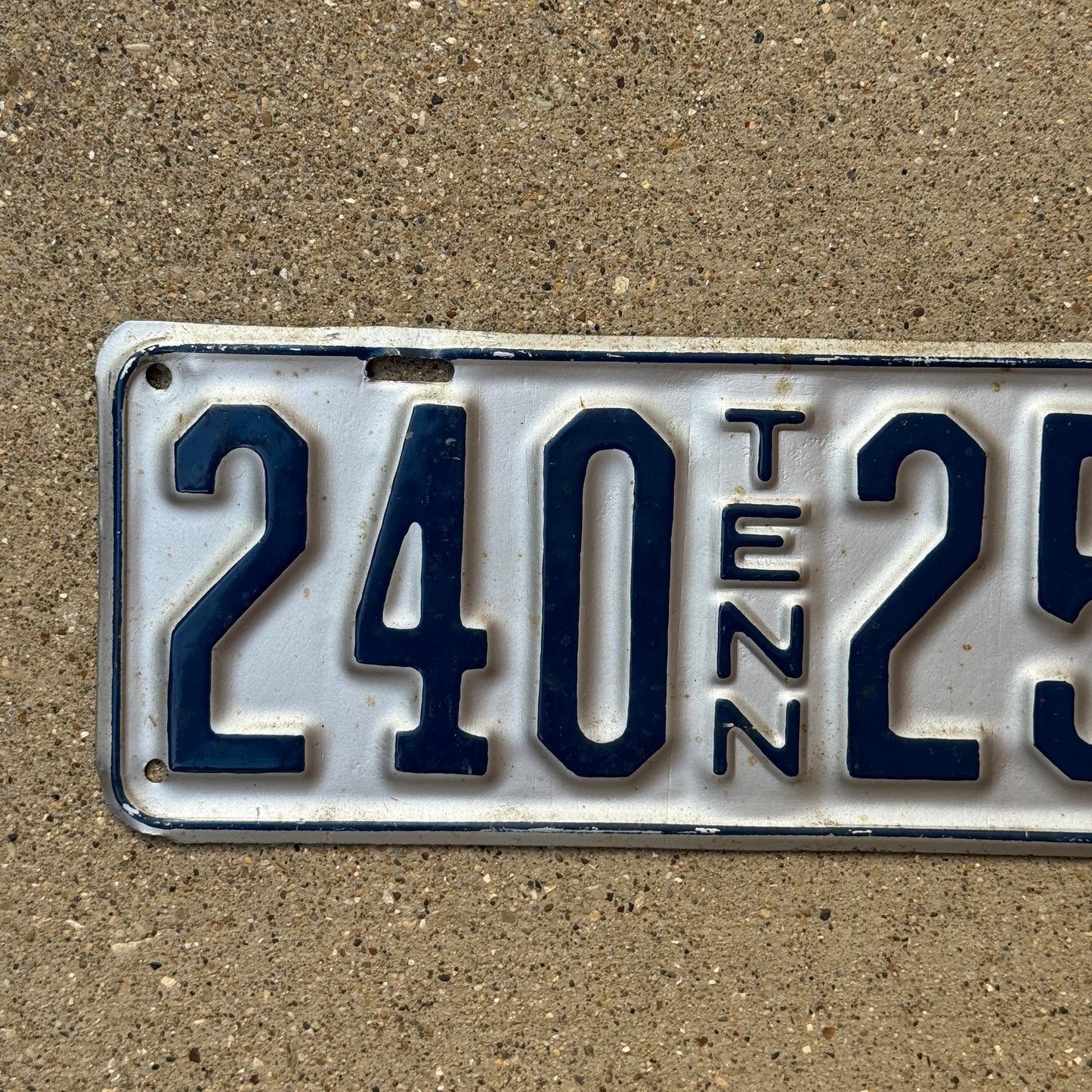 1930 Tennessee License Plate Auto Tag 240256