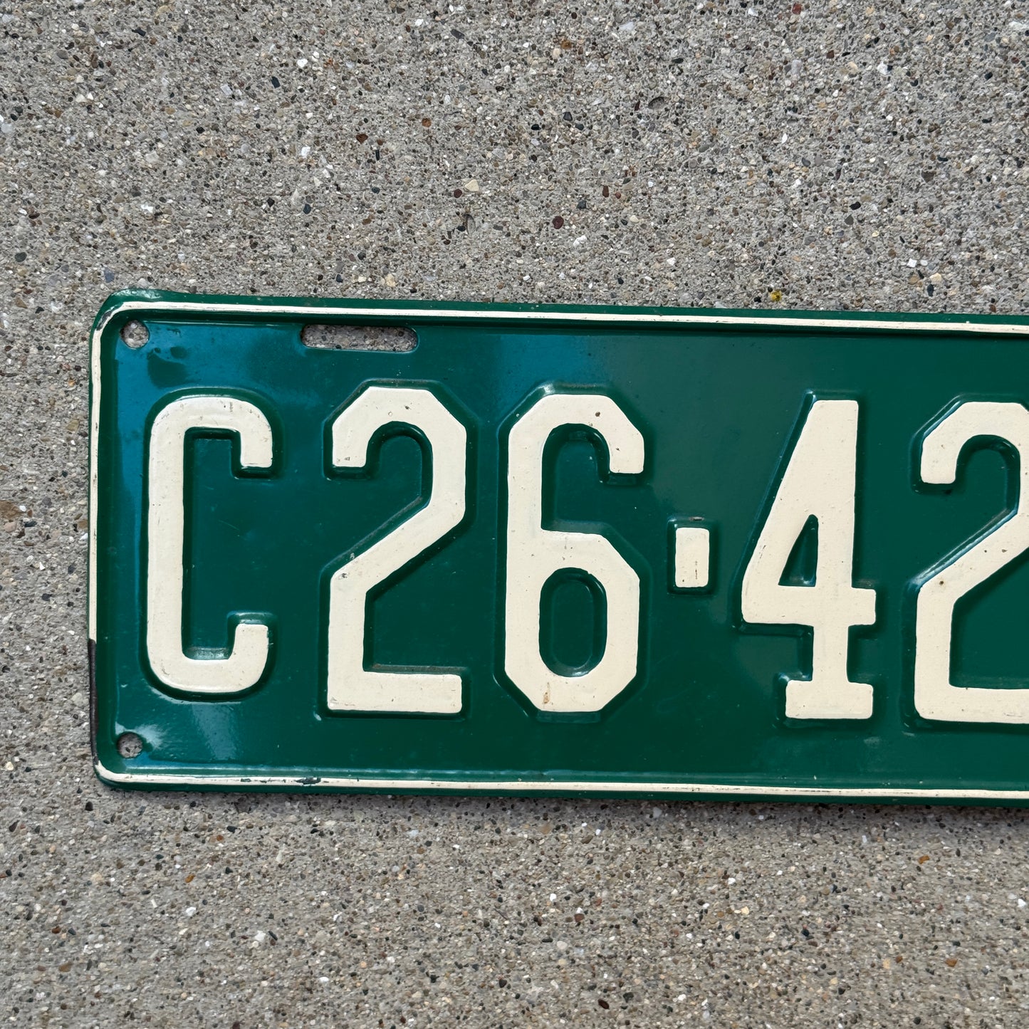 1932 Tennessee Truck License Plate Auto Tag C 26 422