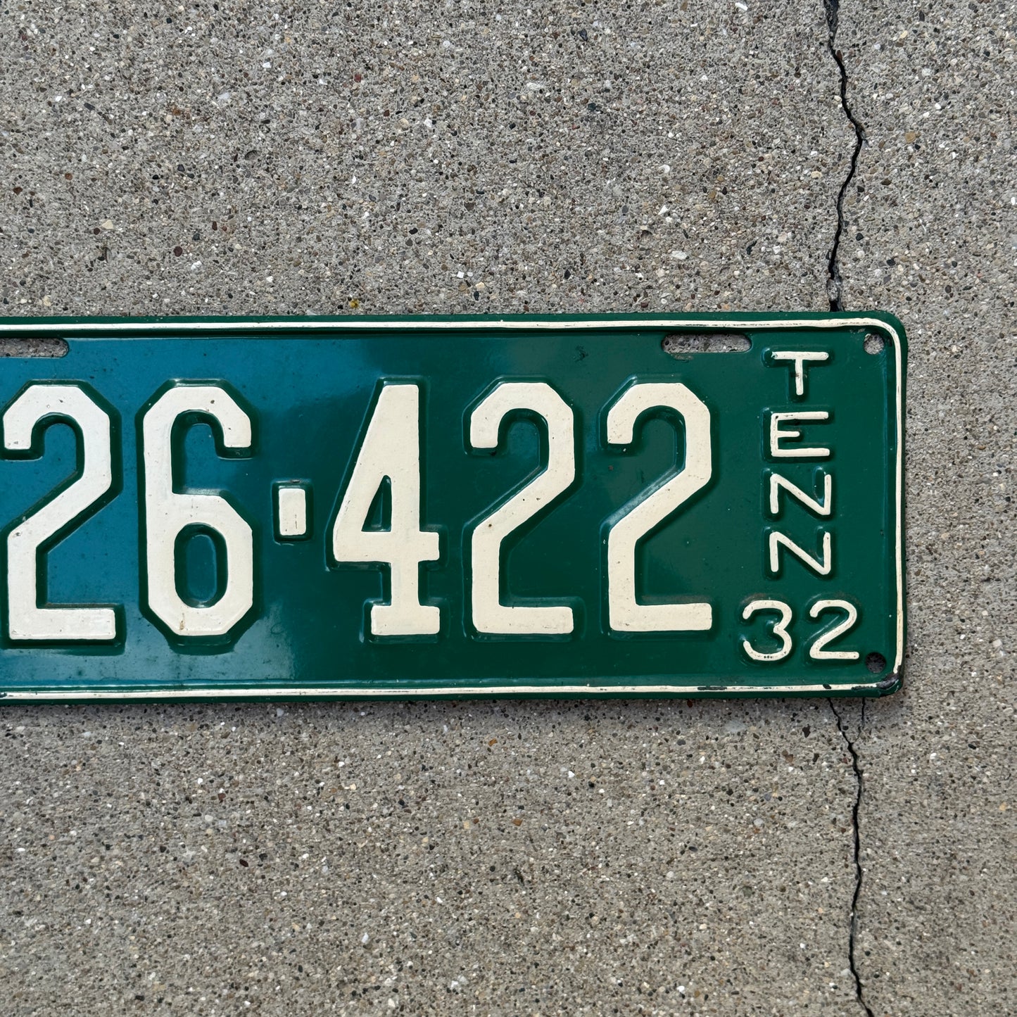 1932 Tennessee Truck License Plate Auto Tag C 26 422