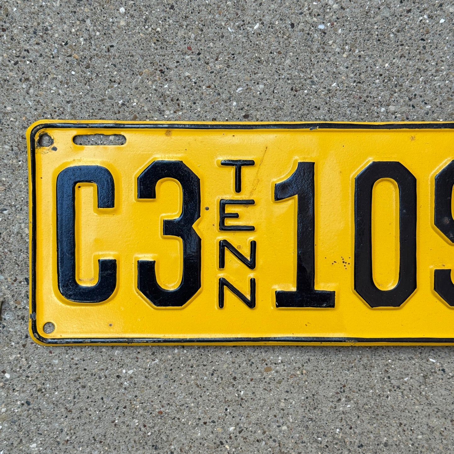 1931 Tennessee Truck License Plate Auto Tag C 3 109
