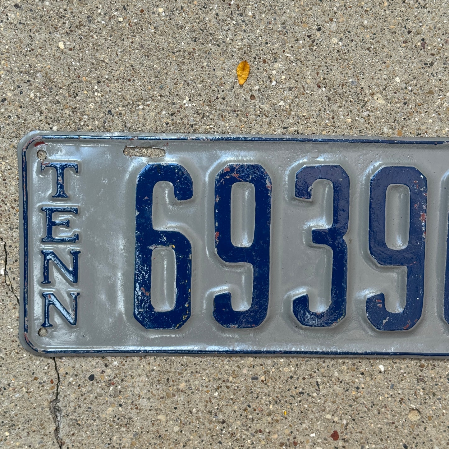 1923 Tennessee License Plate Auto Tag 69390