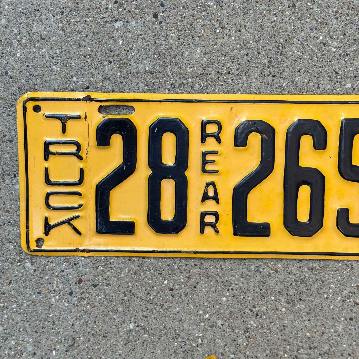 1928 Tennessee Truck License Plate Auto Tag Rear 28265