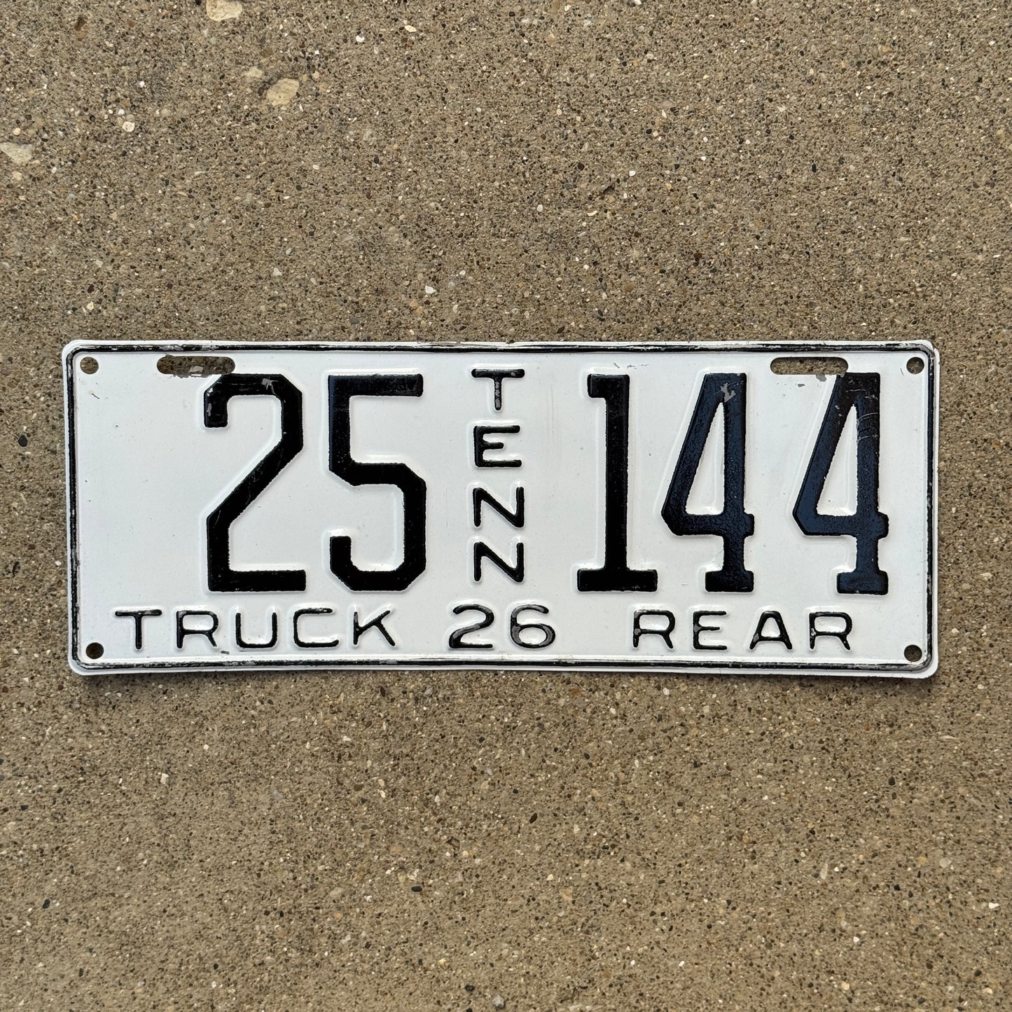 1926 Tennessee Truck License Plate Pair Auto Tag 25144