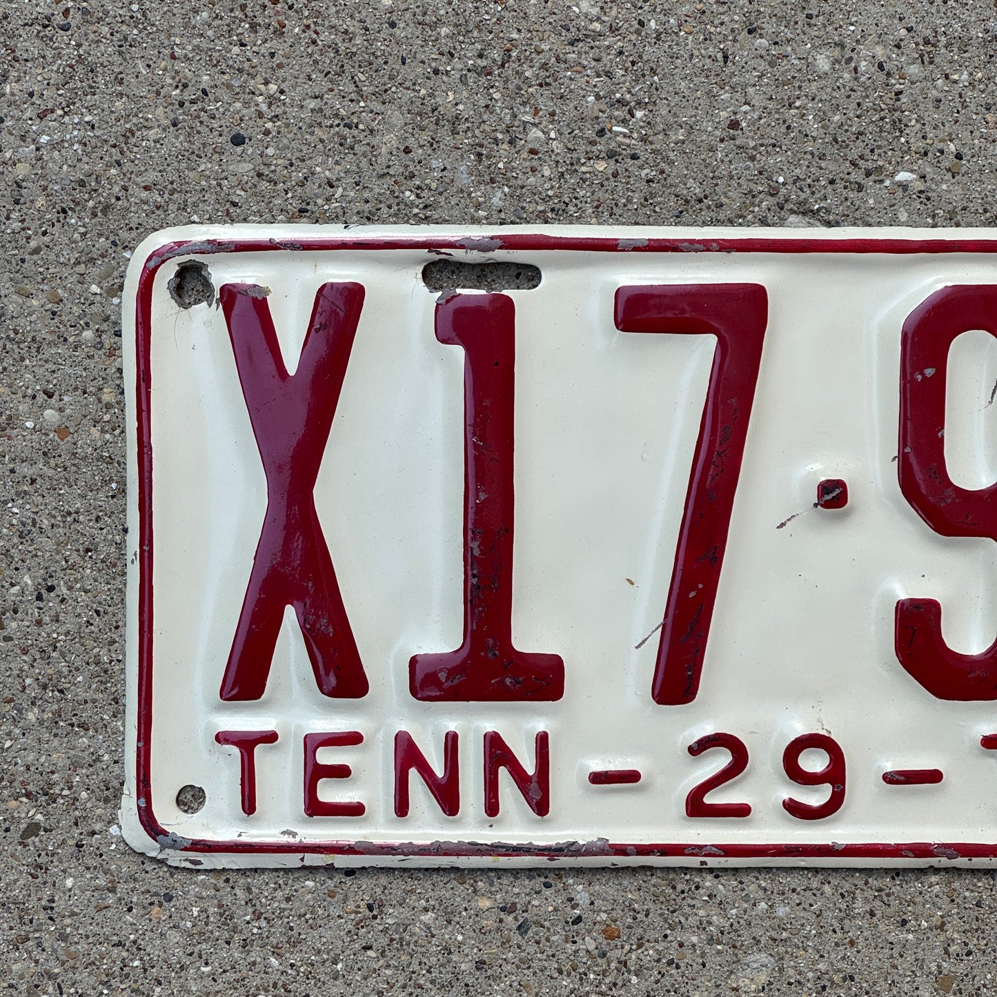 1929 Tennessee Truck License Plate Auto Tag X 17 953
