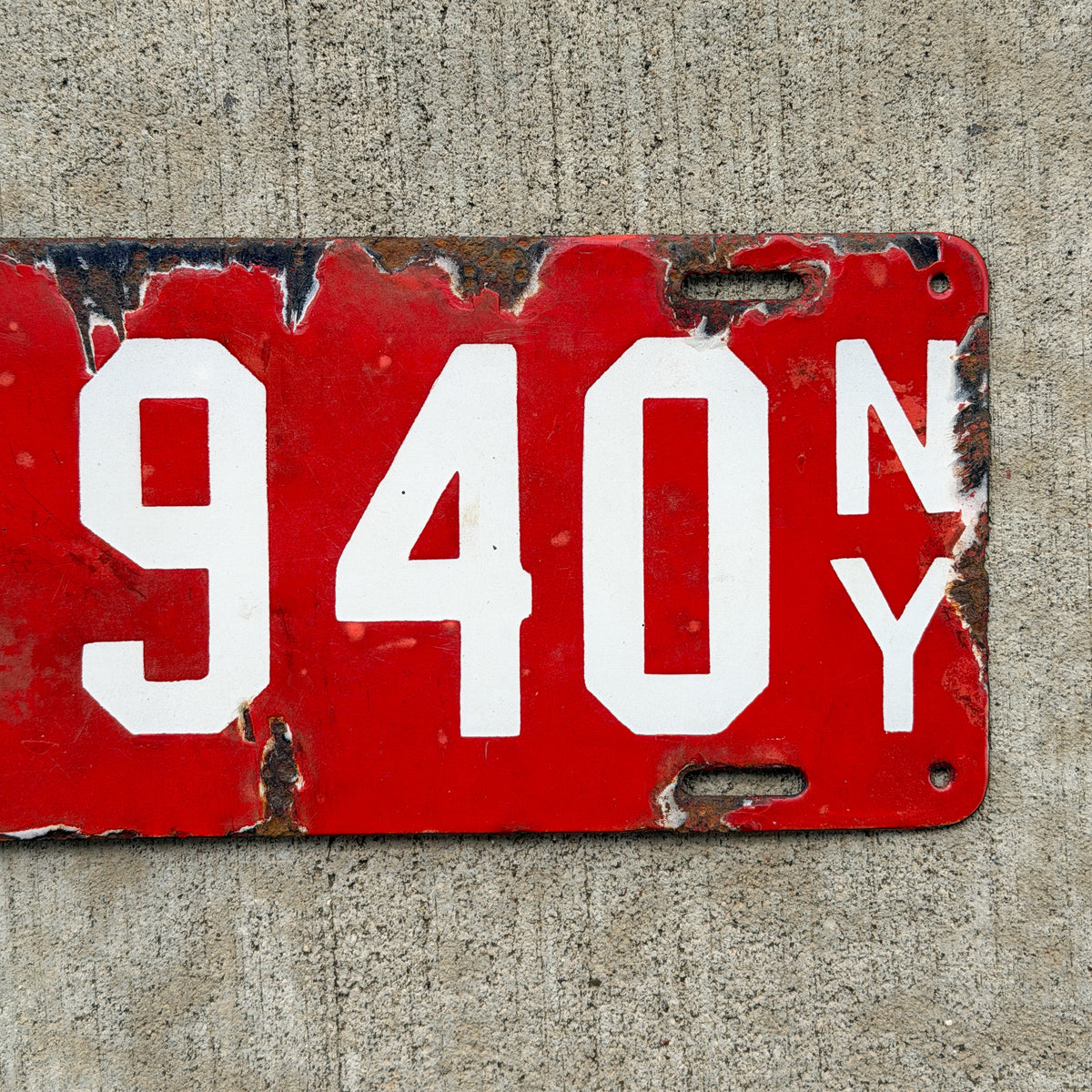 1912 New York Porcelain Dealer License Plate Auto Tag Manufacturer M 1940