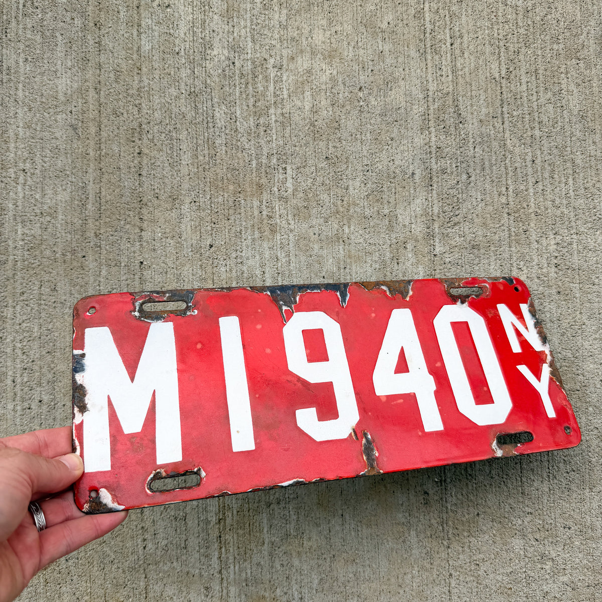 1912 New York Porcelain Dealer License Plate Auto Tag Manufacturer M 1940
