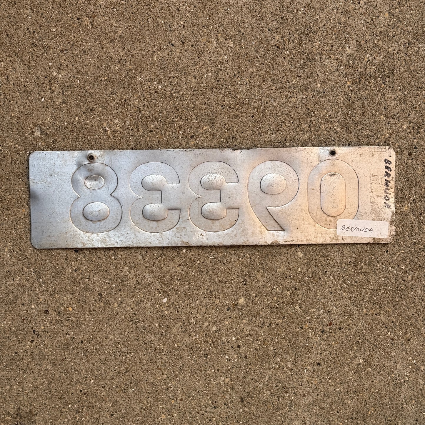 1975 Bermuda License Plate Auto Tag 09338