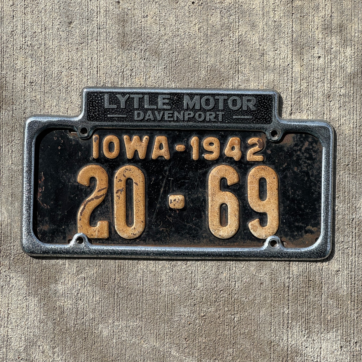 1940 Era Lytle Motor Davenport Iowa License Plate Frame Auto Tag DeSoto Plymouth Dealer Dealership