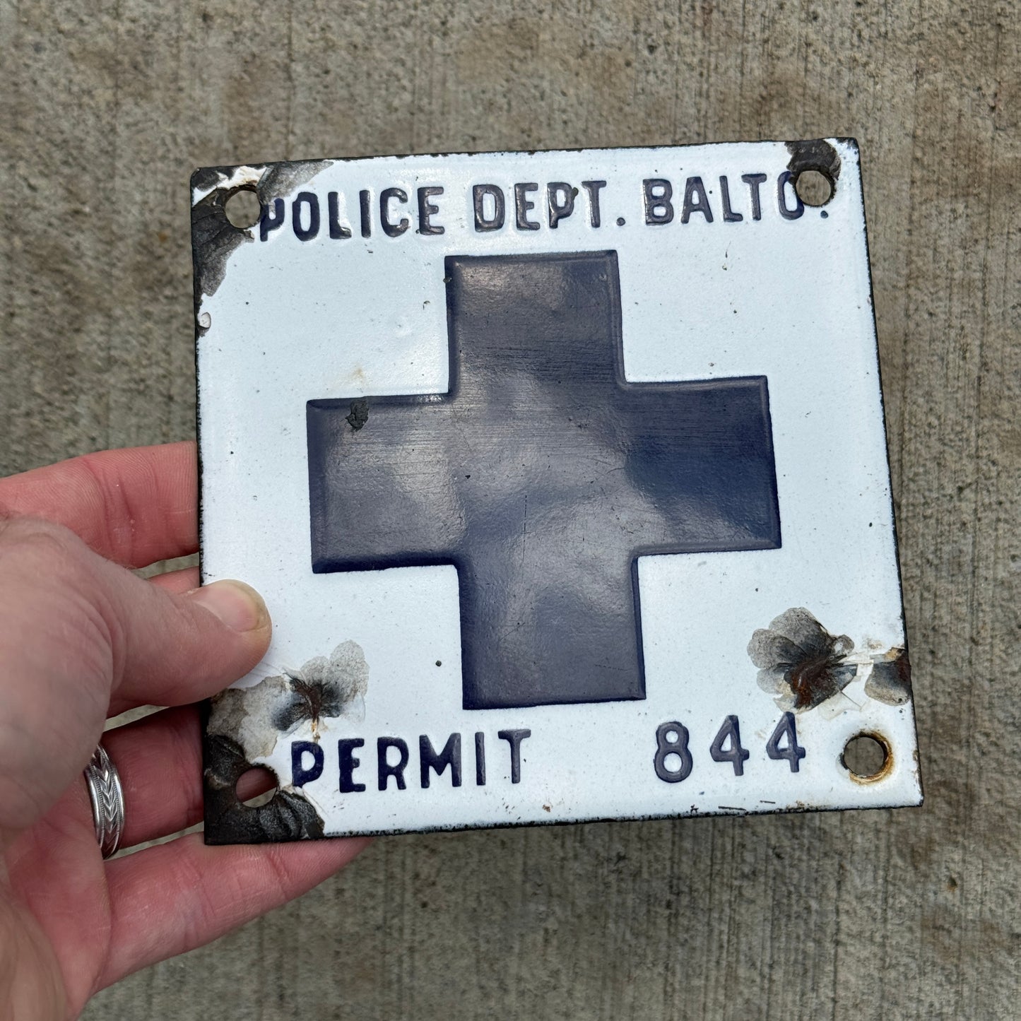 1912 Baltimore Maryland Porcelain Police Medical Permit License Plate Auto Tag High Quality 844