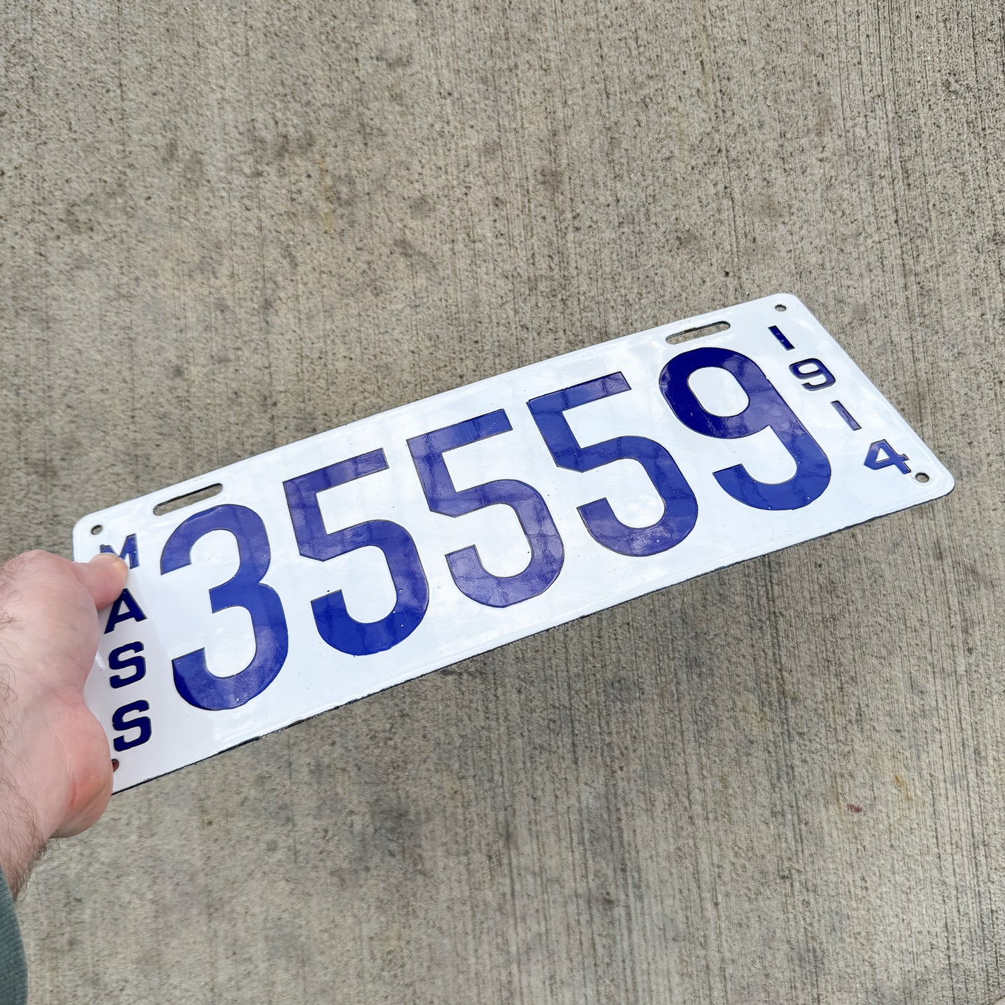 1914 Massachusetts Porcelain License Plate Auto Tag High Quality 35559
