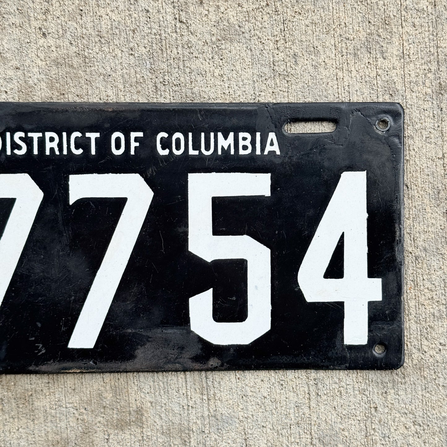 1914 Washington DC Porcelain License Plate Auto Tag Small Font 17754