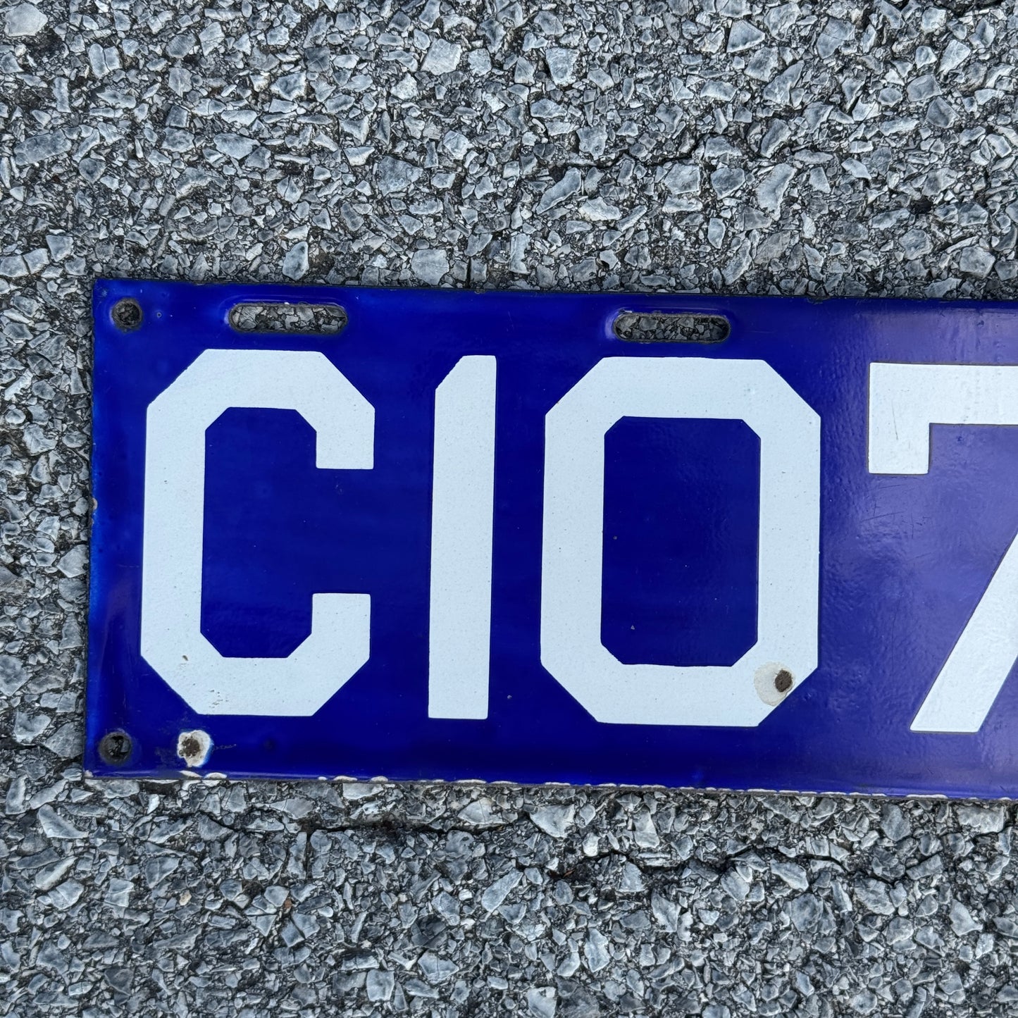1913 Connecticut Porcelain License Plate Auto Tag C 10784