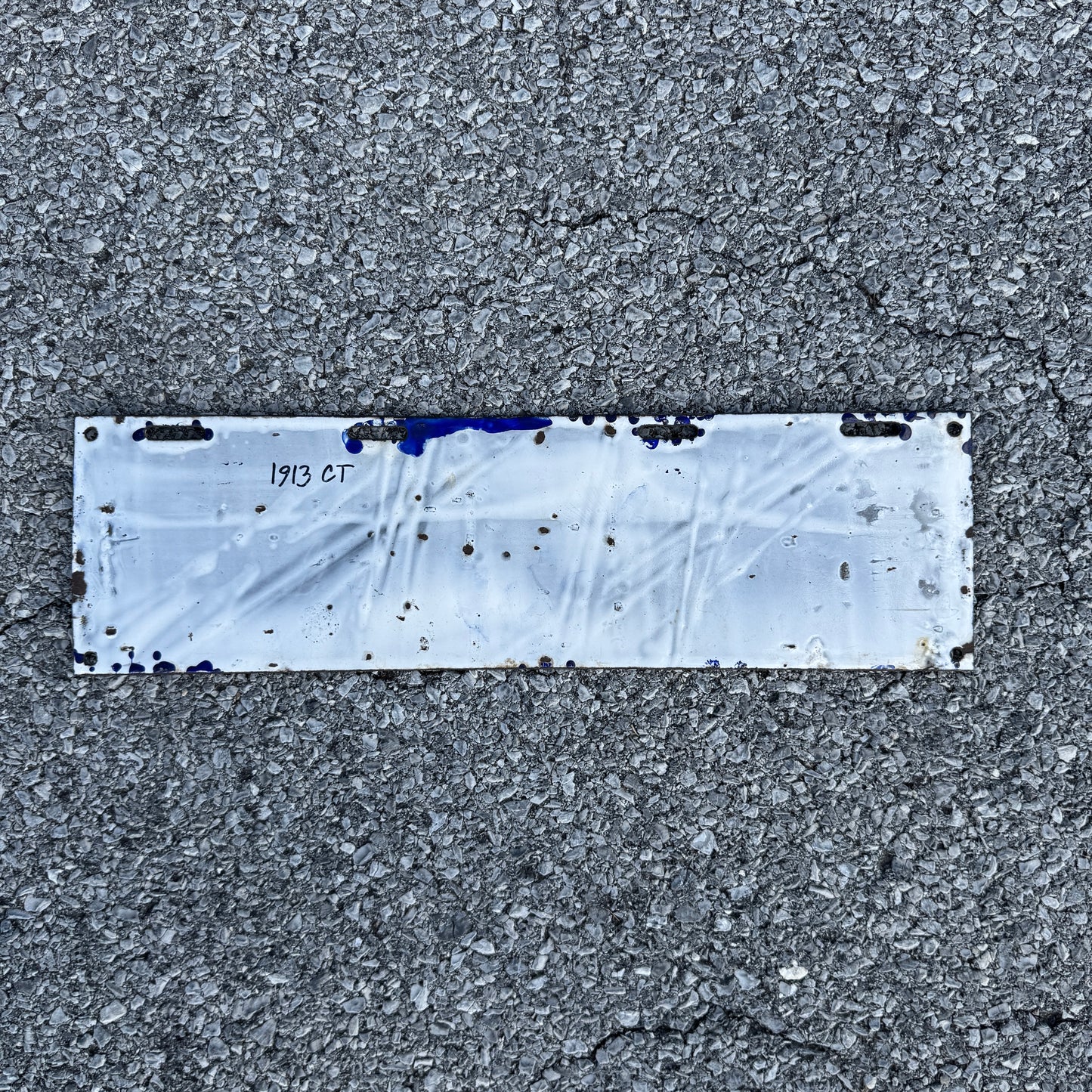 1913 Connecticut Porcelain License Plate Auto Tag C 10784