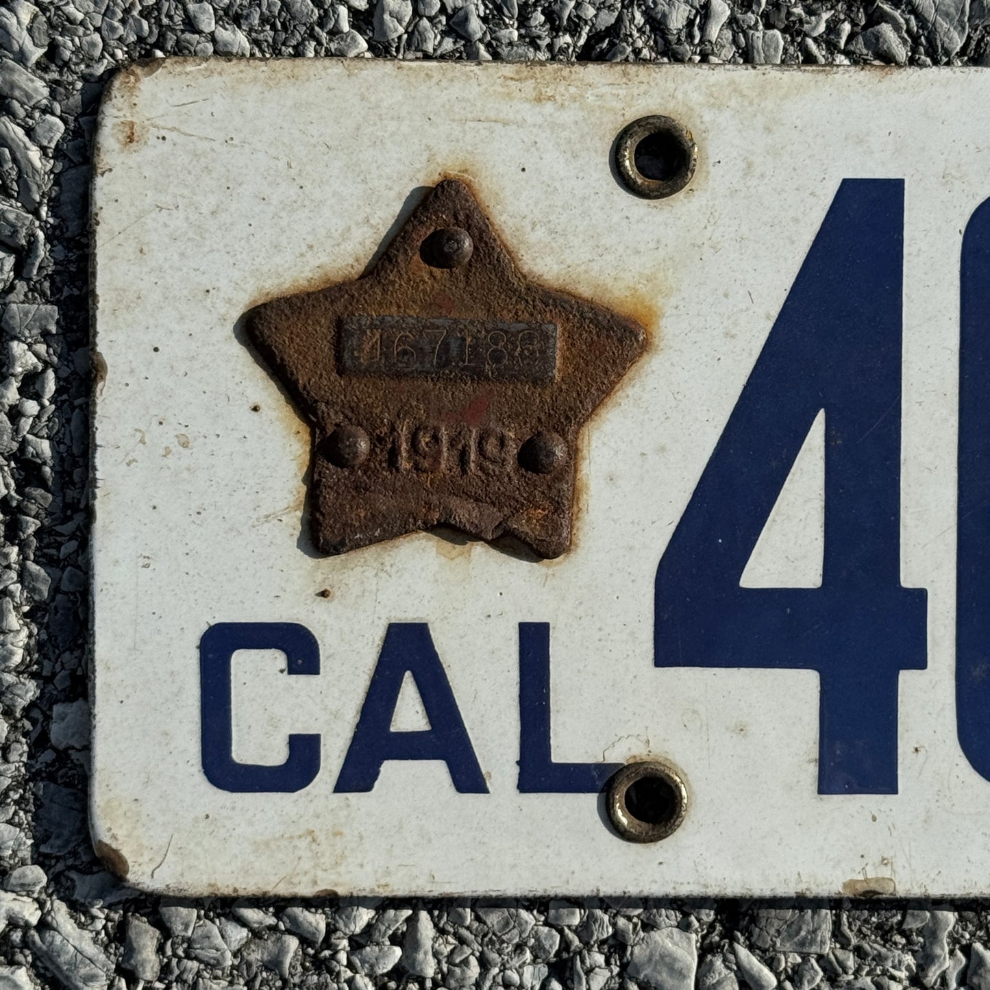 1918 1919 California Porcelain License Plate Auto Tag Matching Star Badge 467186