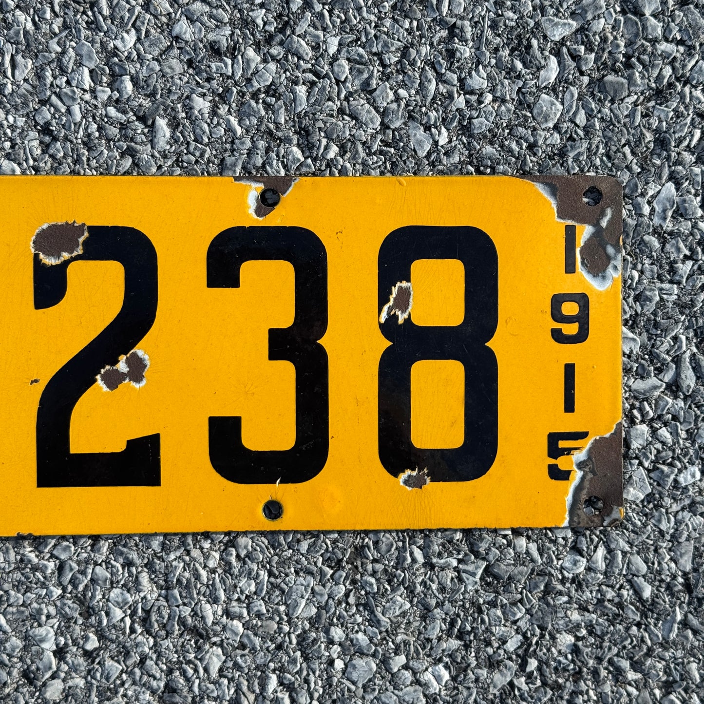 1915 California Porcelain License Plate Auto Tag Second Issue 121238