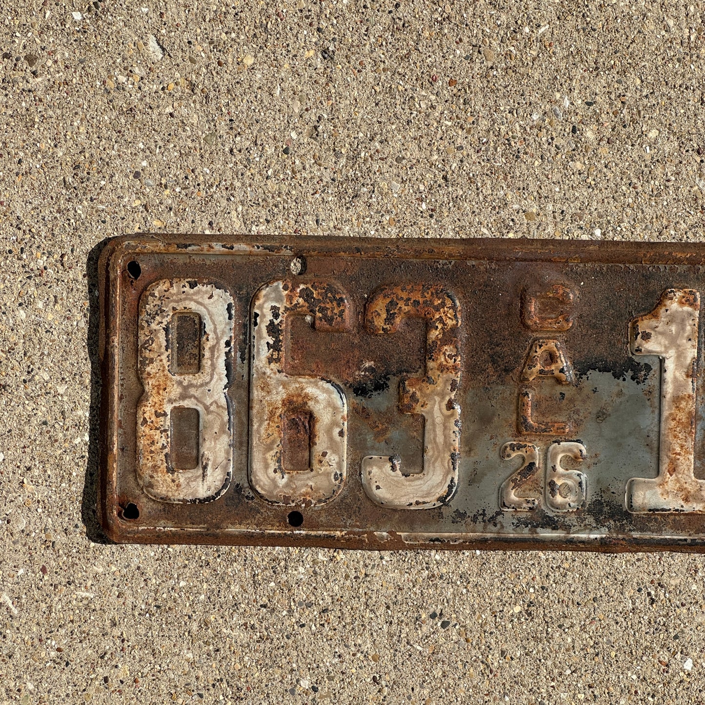 1926 California License Plate Auto Tag 863 176