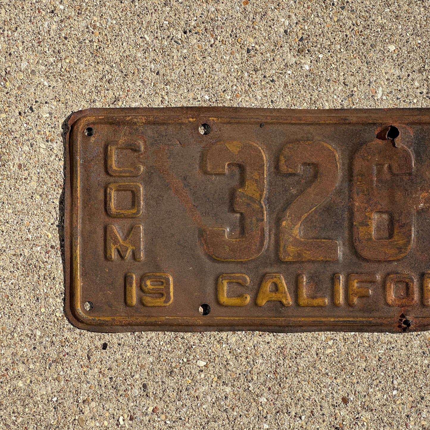 1928 California Commercial License Plate Auto Tag 326 894