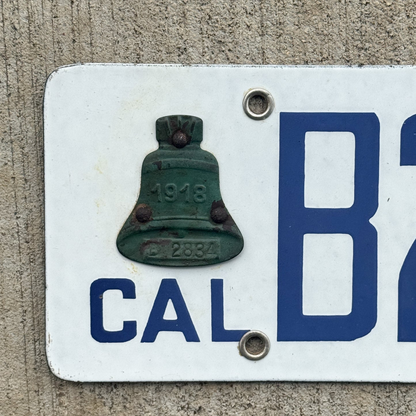 1918 California Porcelain Dealer License Plate Auto Tag High Quality B 2834