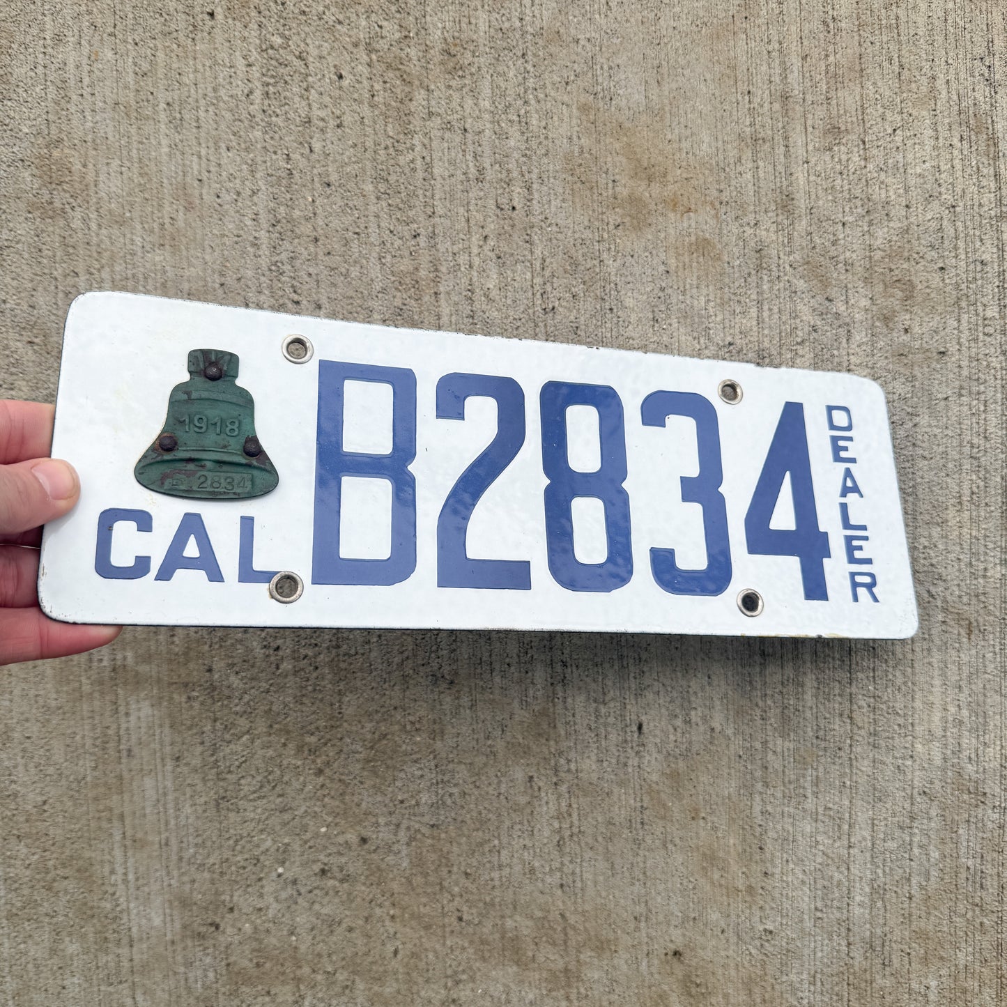 1918 California Porcelain Dealer License Plate Auto Tag High Quality B 2834