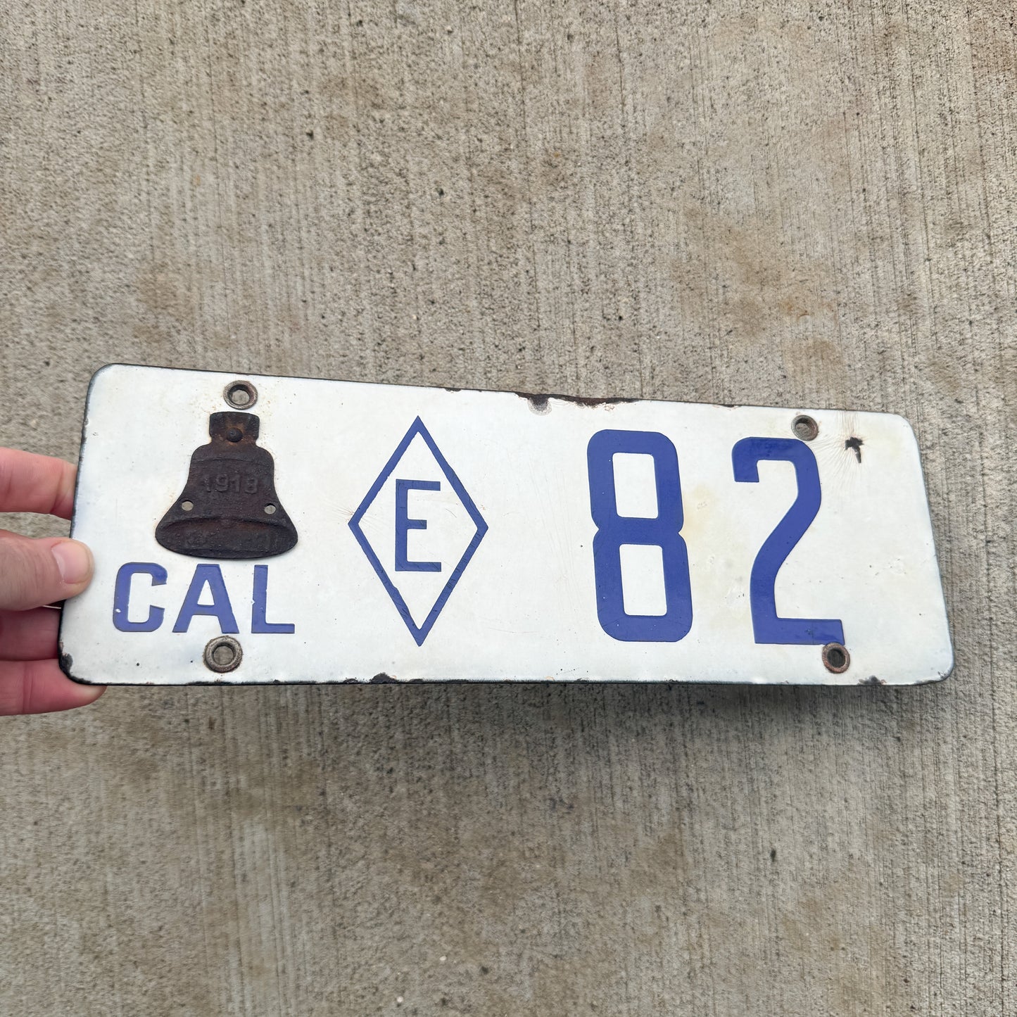 1918 California Porcelain Exempt License Plate Auto Tag High Quality 82