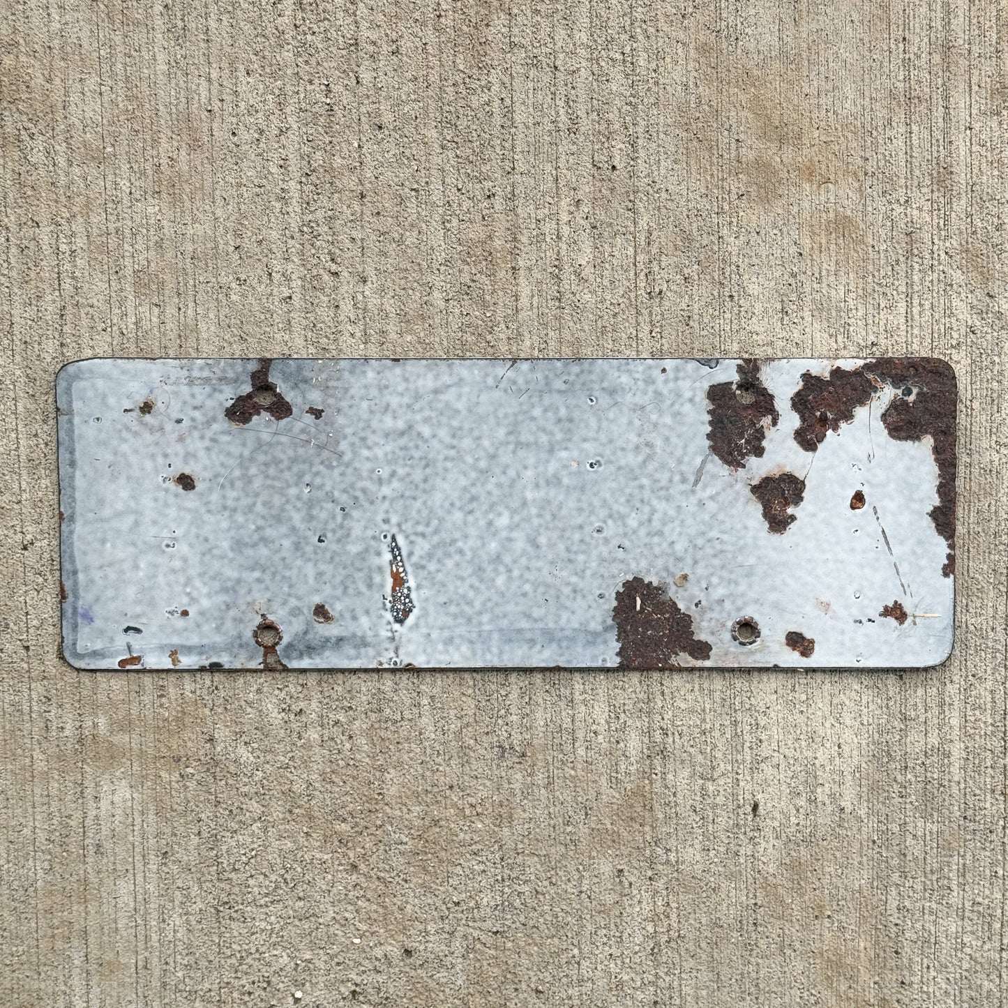 1916 1918 California Porcelain License Plate Vintage Auto Tag Garage 413807
