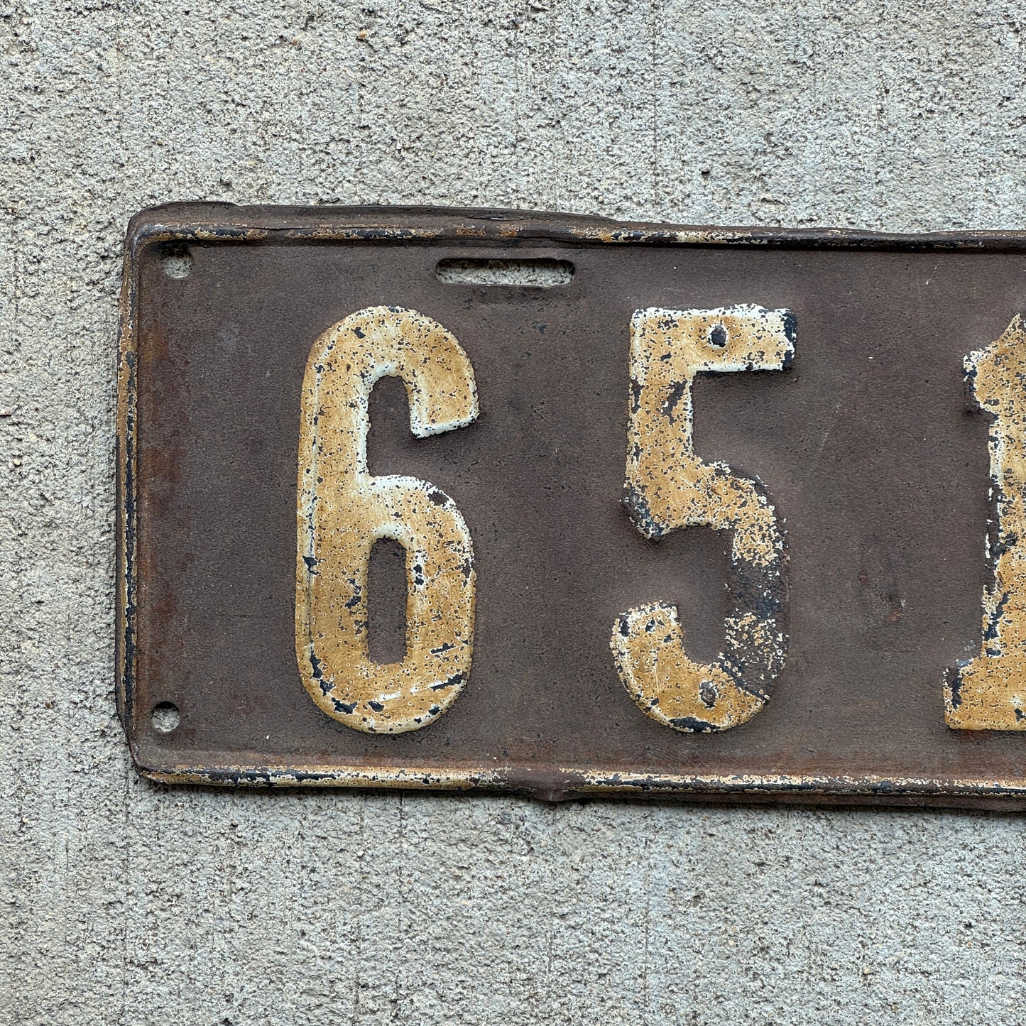 1922 Indiana License Plate Auto Tag Low Number Three Digit 651