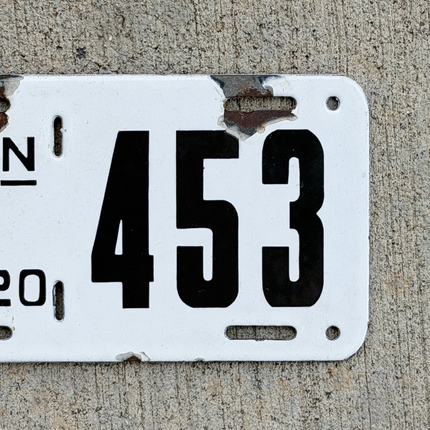 1920 Washington Porcelain Motorcycle License Plate Auto Tag 453