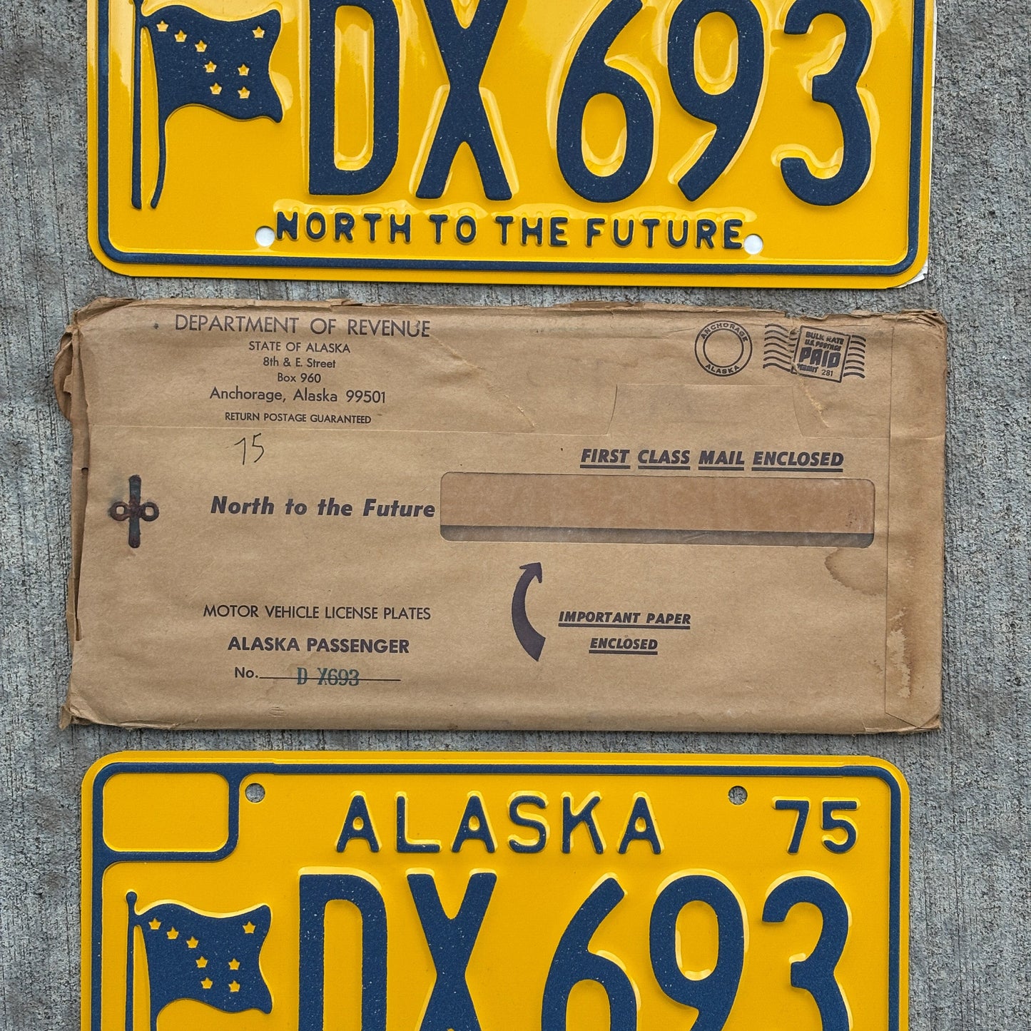 1975 Alaska License Plate Pair Auto Tag With Envelope High Quality DX 693