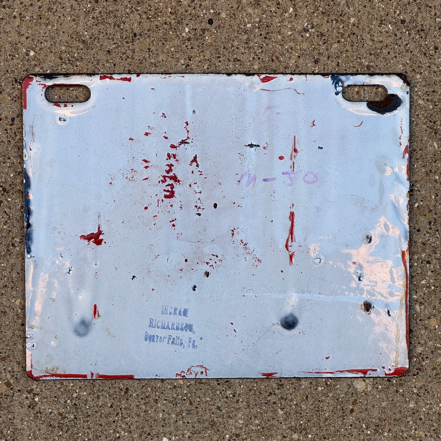 1907 Pennsylvania Porcelain License Plate Auto Tag Low Number Four Digit 2581