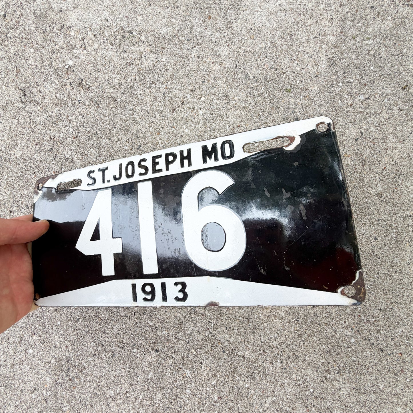 1913 St. Joseph Missouri Porcelain License Plate Auto Tag 416