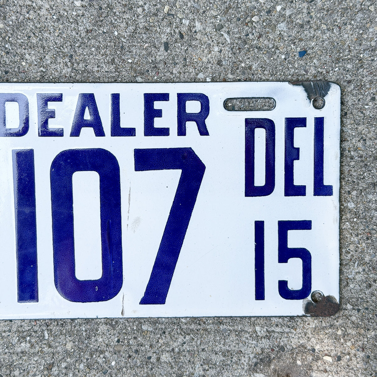 1915 Delaware Porcelain Dealer License Plate Auto Tag High Quality X107